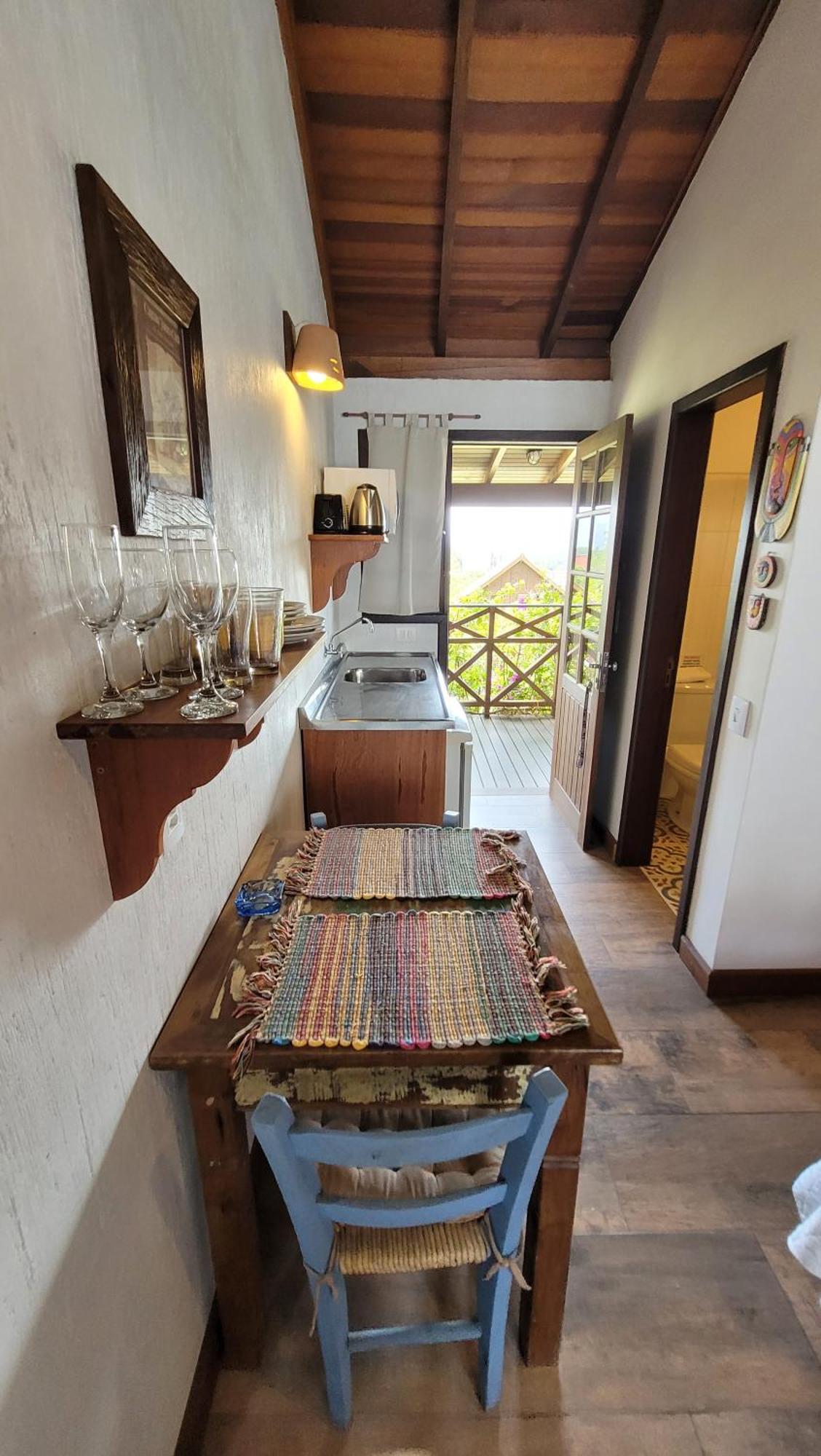 Inn Capitao Cook Praia do Rosa