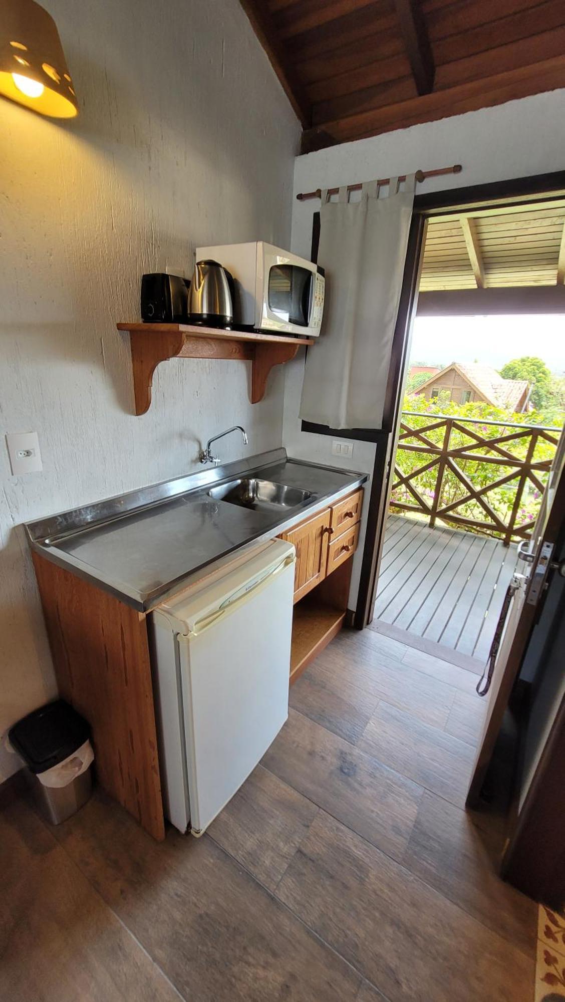 Inn Capitao Cook Praia do Rosa